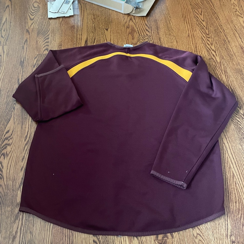 Pullover - Picture 3 of 4